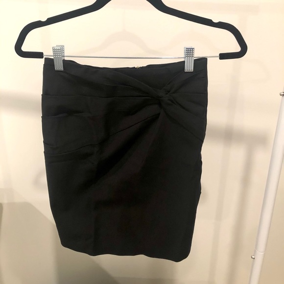 H&M Black Pencil Skirt size 6 - Picture 2 of 9